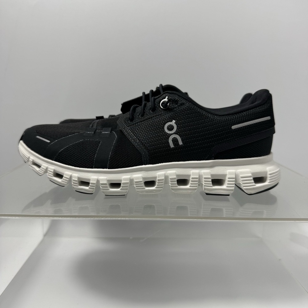 On Running Cloud 6 Black White Athletic Shoes 3WF10060299 Women's Size 9